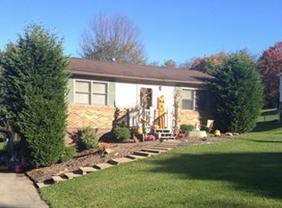 307 Chestnut Dr, Butler, PA 16001