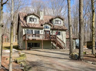1399 Pocono Dr, Gouldsboro, PA