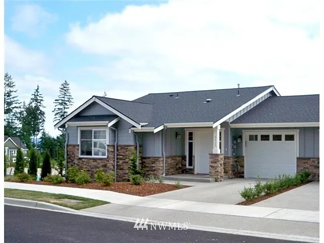 6435 Hunt Highlands Loop photo 1