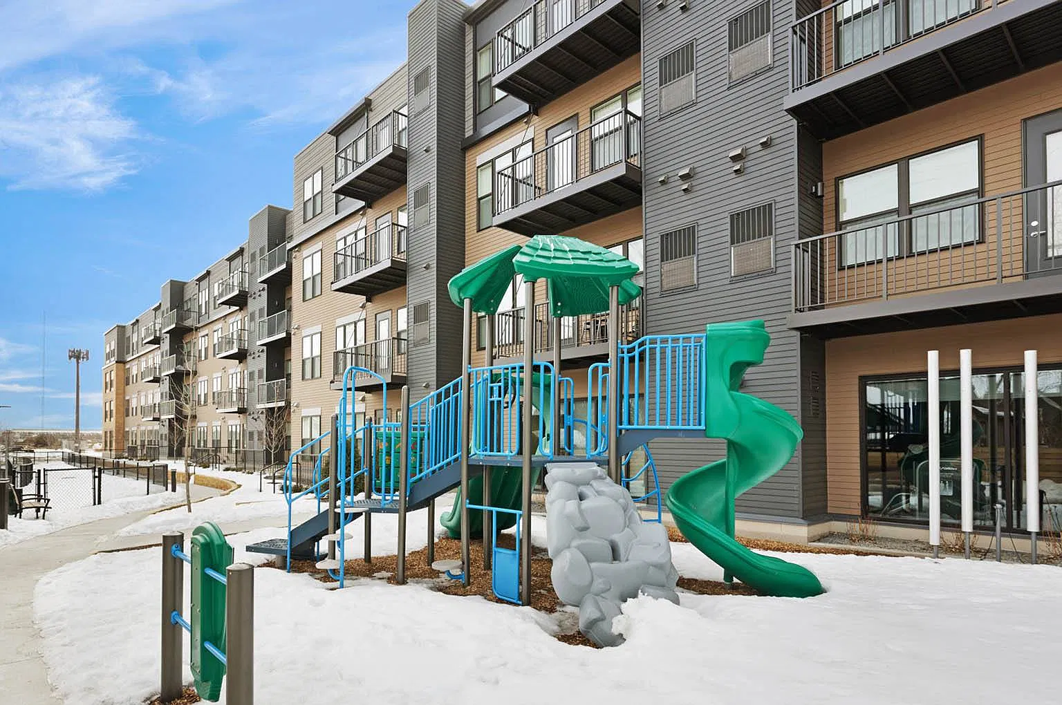 Millberry Apartments — Photo 2