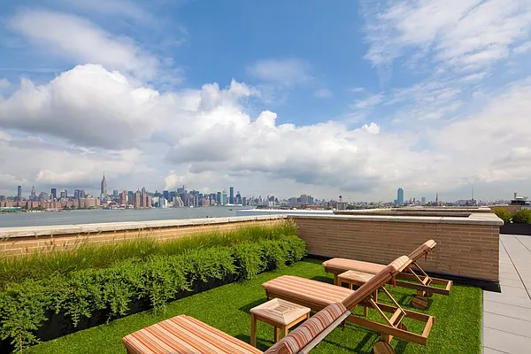 Rented by Pinnacle City Living | media 32