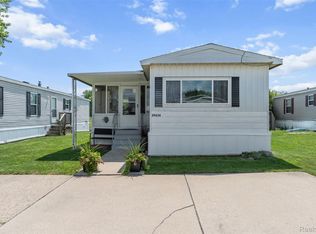 29634 Carousel St, Novi, MI 48377