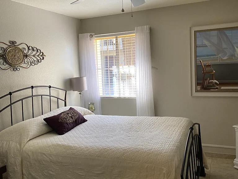 810 S Langley Ave #102 — Photo 6