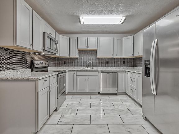 3rd image of 8490 Walden Rd