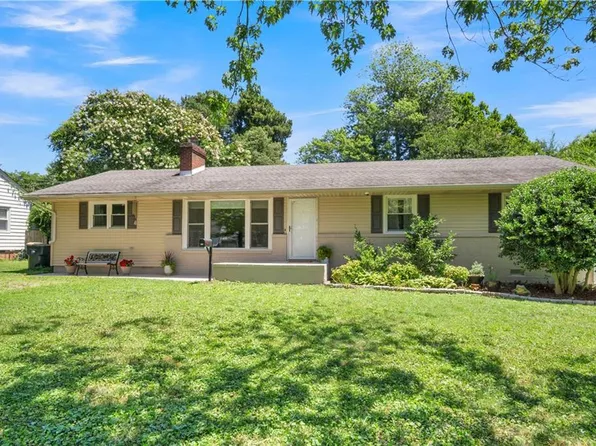 711 Jackson Dr, Williamsburg, VA 23185