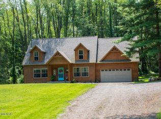 25741 Yankee St, Edwardsburg, MI 49112