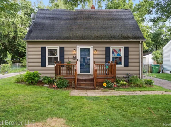 432 Cornell Dr, Battle Creek, MI 49017