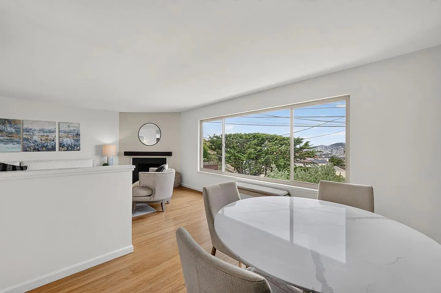 2 bed, 1180 sqft, $4,000 — Photo 2