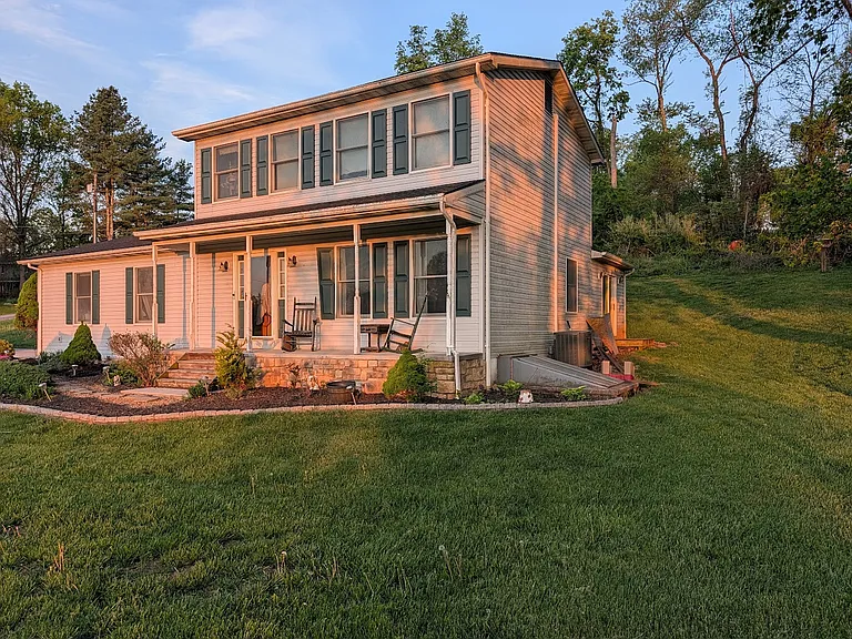 16 Walnut Trl — Photo 2