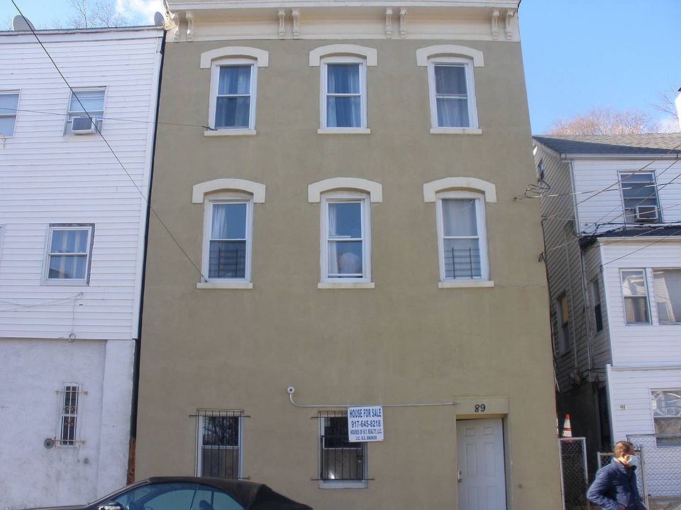 1st image of 89 Orchard St