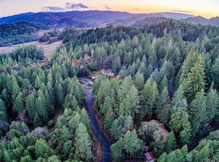 24154 Camellia Dr, Willits, CA 95490