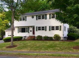 21 Kieran Rd, Reading, MA 01867