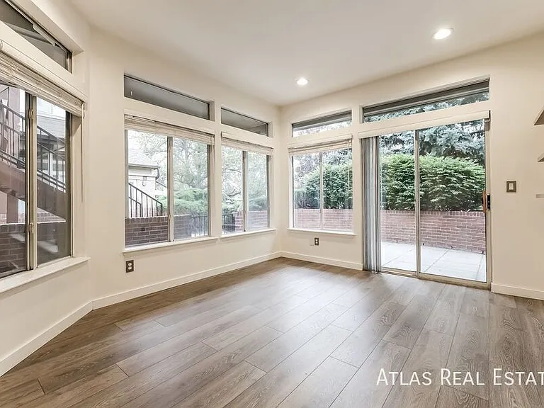 6001 S Yosemite St #H102 — Photo 2