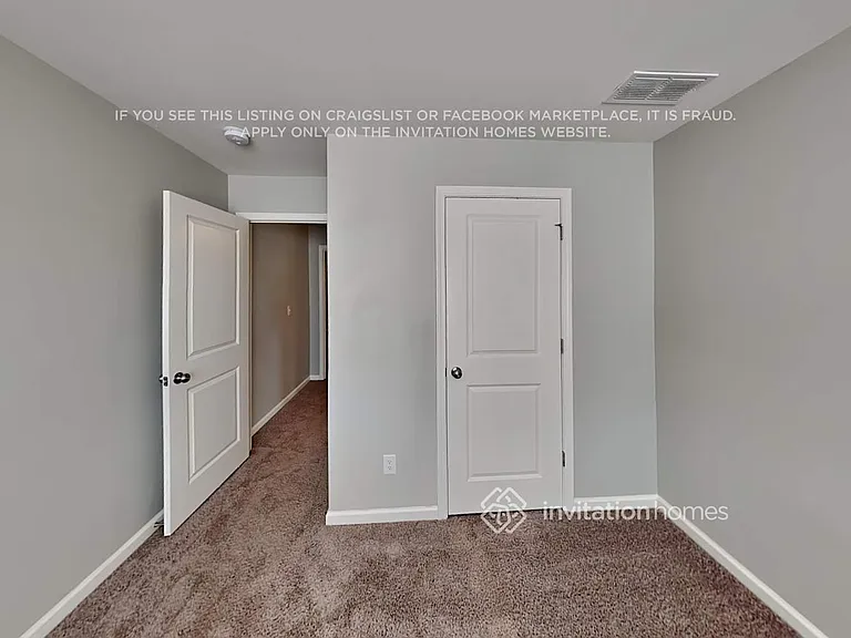 229 N Fortune Way — Photo 14