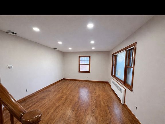 2nd image of 155 Madison Ave