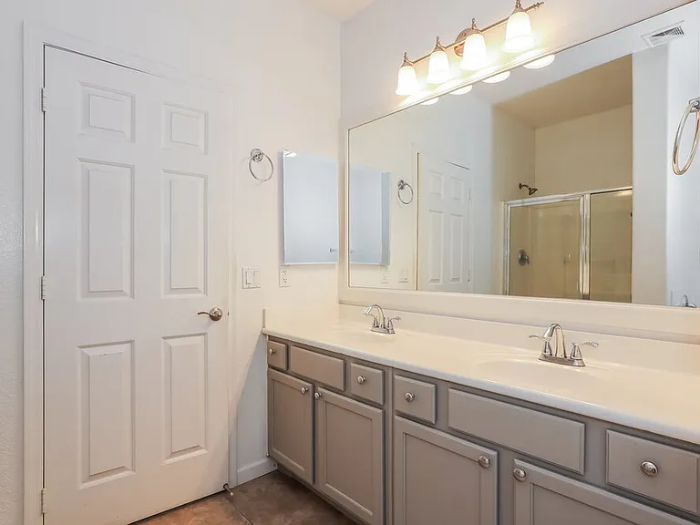 40994 N Vine Ave — Photo 11