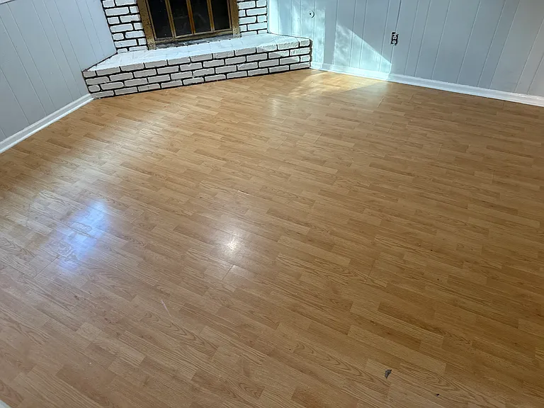 319 S Kenwood Ln #1 — Photo 3