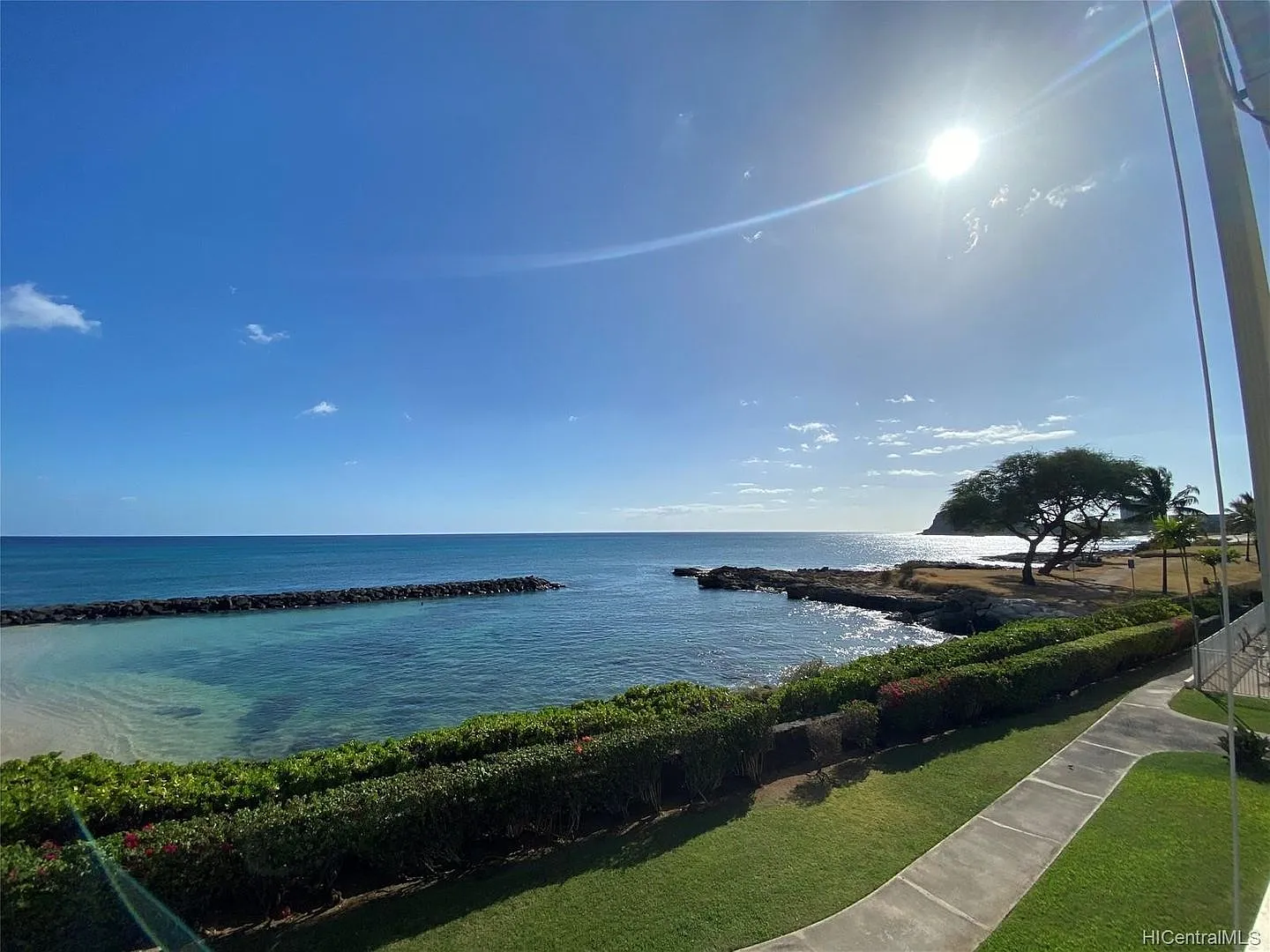 Makaha Surfside — Photo 2