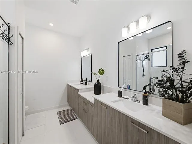 13630 SW 158th Ave — Photo 10
