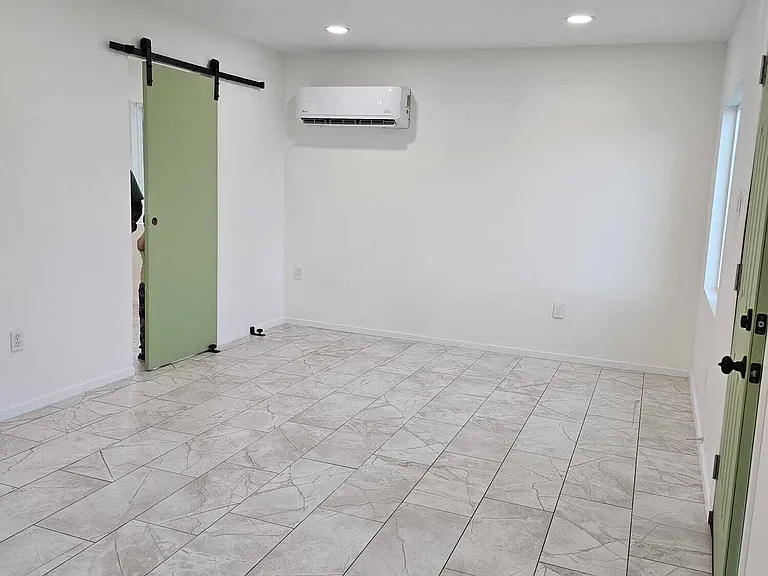 8375 W Madison St — Photo 3