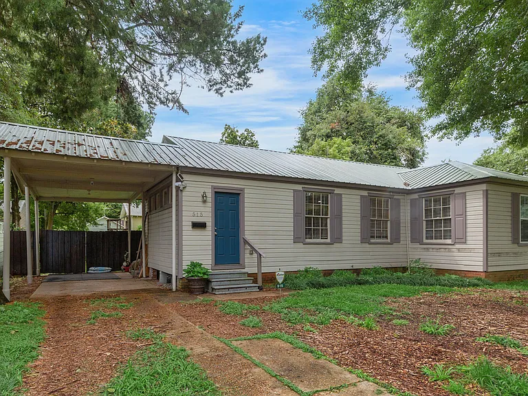 515 Roosevelt St — Photo 15