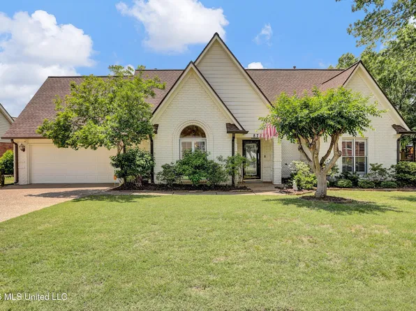 8729 Carrollwood Ln, Cordova, TN 38016