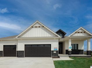 12715 S 79th St, Papillion, NE 68046