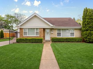 11226 Mandel Ave, Westchester, IL 60154