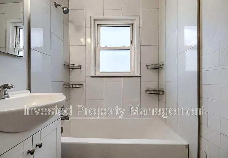 785 Elm St — Photo 13
