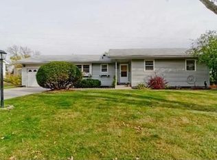 763 Mohican Ln, Mendota Heights, MN 55120