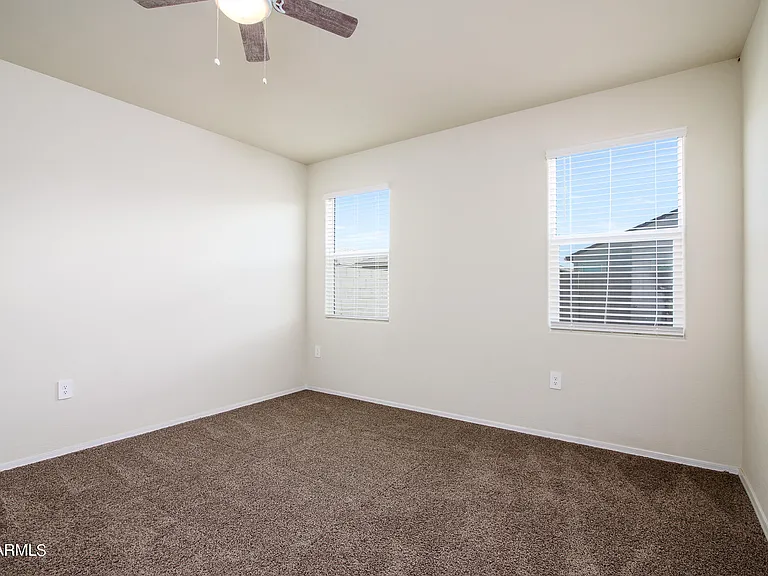 35445 W San Alvarez Ave — Photo 12