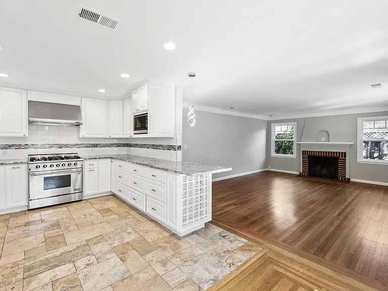 511 Central Ave — Photo 10