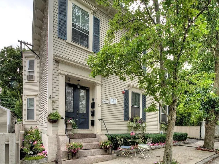 32 School St #3 — Photo 2