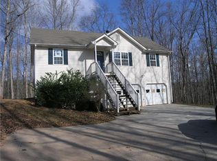 415 Spring Leaf Dr, Dallas, GA 30157