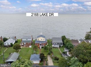2168 Lake Dr, Pasadena, MD