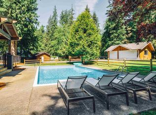 25011 Ferguson Ave, Maple Ridge, BC V2W 1H4