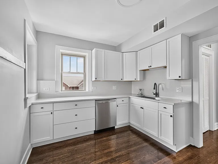 1101 S Oak Park Ave #3 — Photo 8