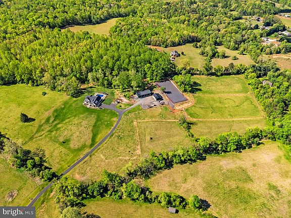 3rd image of 11194 Homeland Rd