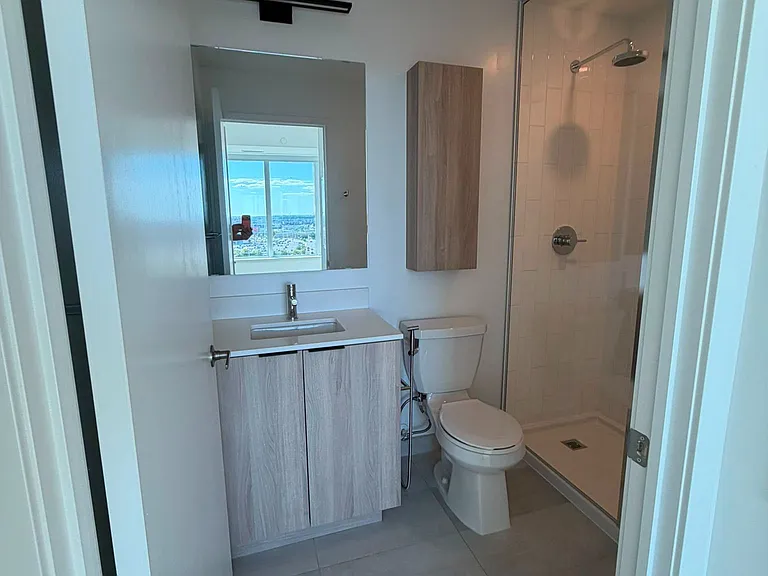 2485 Eglinton Ave W #1323 — Photo 22