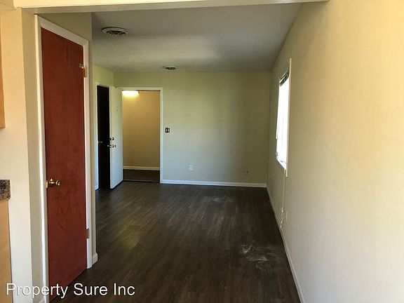 4th image of 260 E Church St APT 102