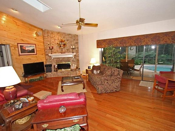 2nd image of 624 Smokerise Ct