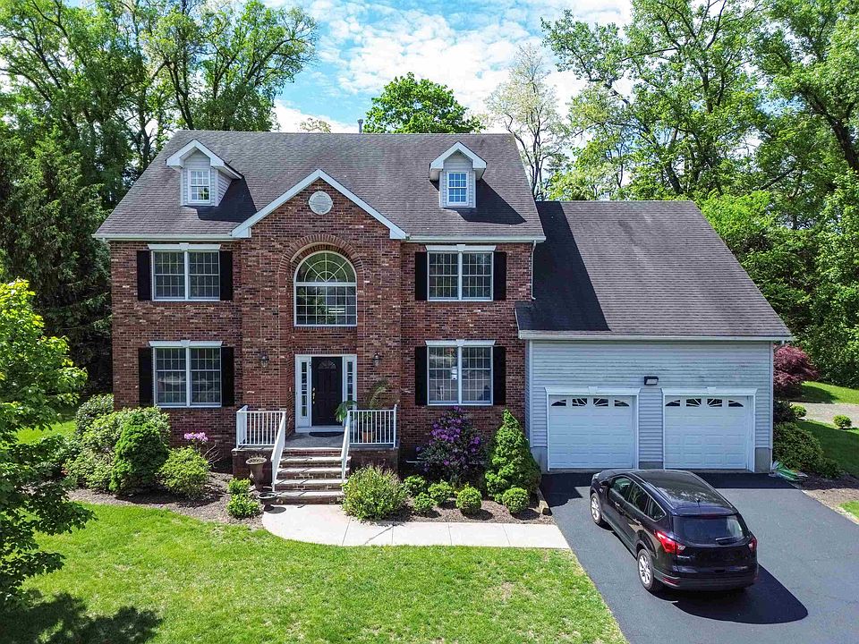 1st image of 57 Terrace Ave