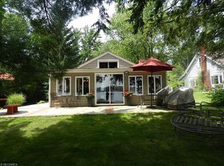 517 Scott St, Lake Milton, OH 44429
