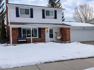 36969 Lancaster St, Livonia, MI 48154