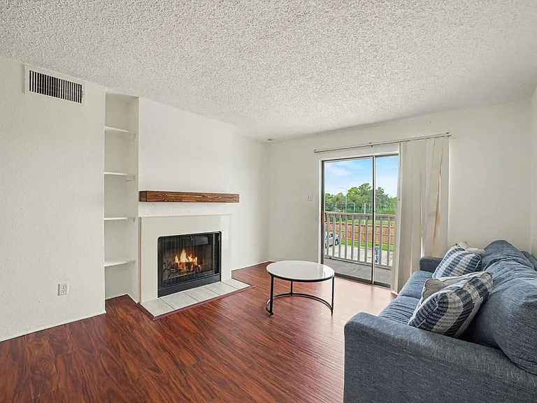 12660 Ashford Point Dr #416 — Photo 3
