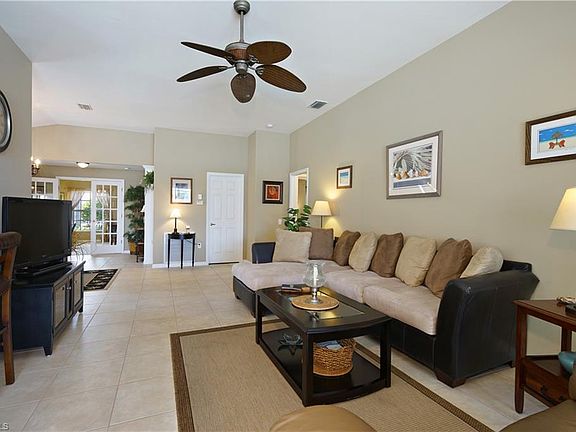 4th image of 10015 Majestic Ave