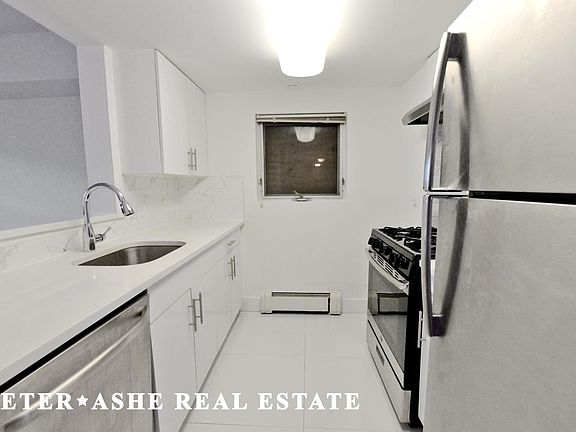 2nd image of 15 W 116th St APT 2B