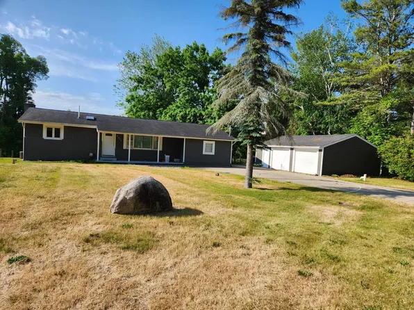 3300 N Branch Dr, Beaverton, MI 48612