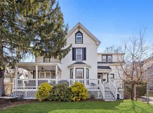 60 Pleasant St, Stoneham, MA 02180