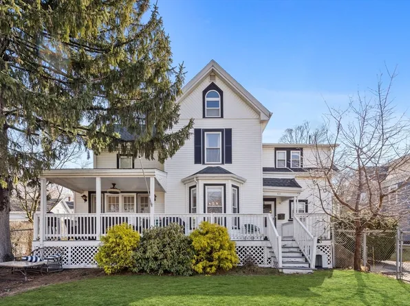 60 Pleasant St, Stoneham, MA 02180
